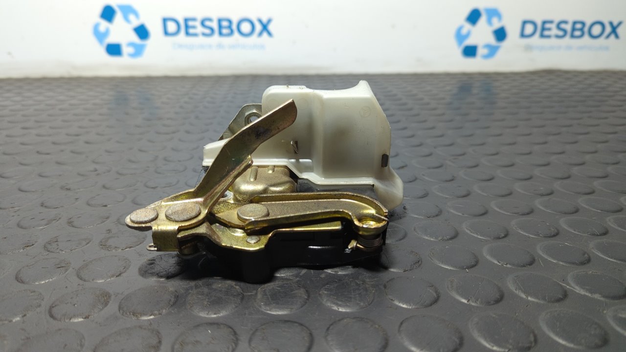 CERRADURA PUERTA TRASERA IZQUIERDA MERCEDES CLASE C (W201)