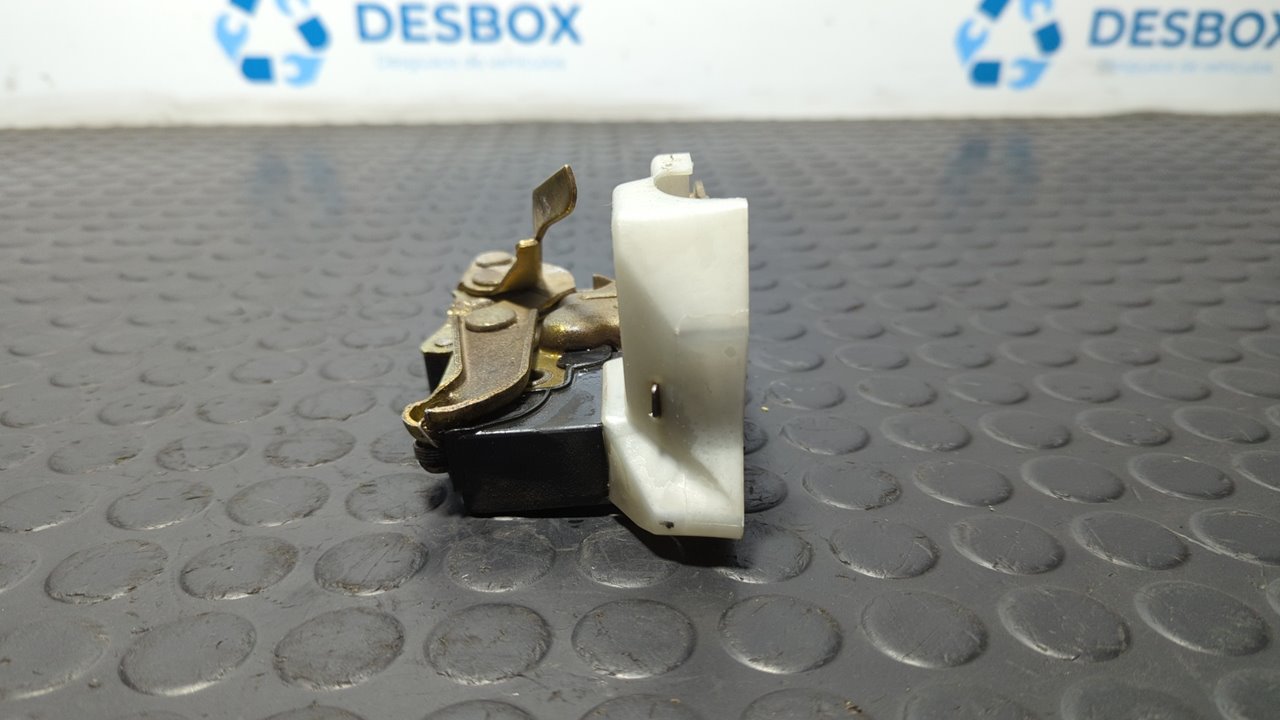 CERRADURA PUERTA TRASERA IZQUIERDA MERCEDES CLASE C (W201) - vista 3