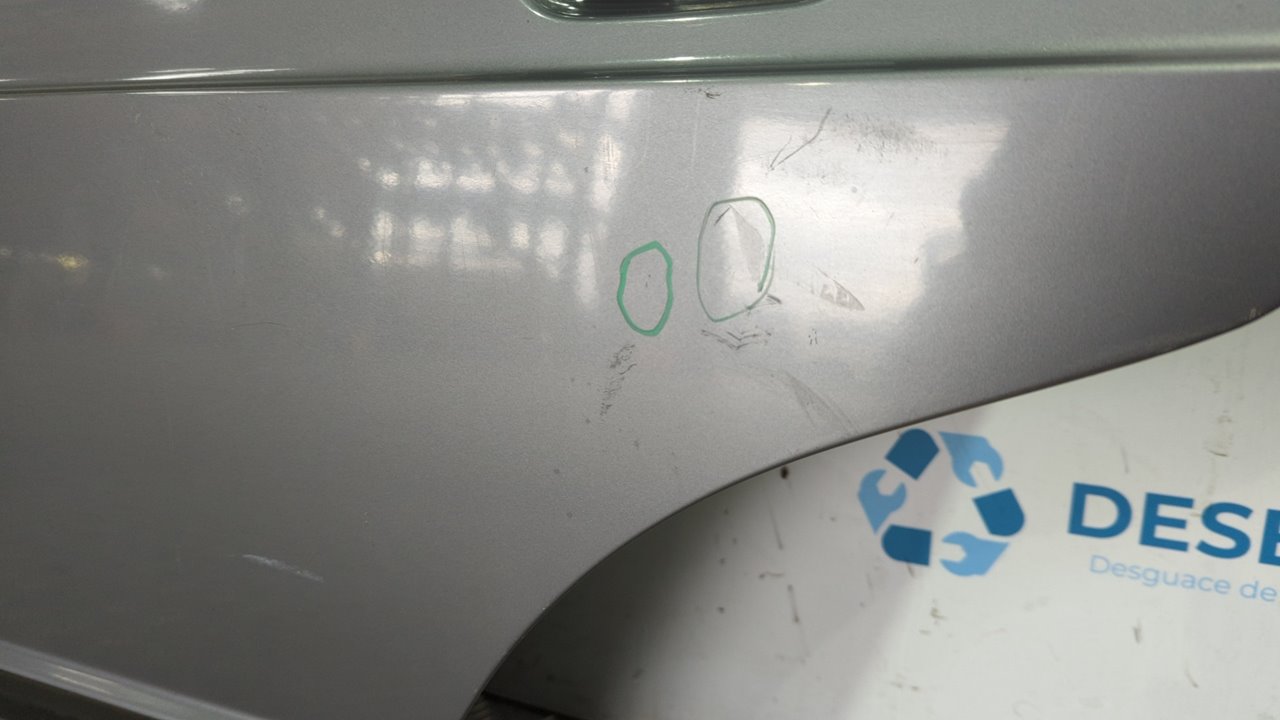 PUERTA TRASERA IZQUIERDA MERCEDES-BENZ CLASE C (W201) - vista 5