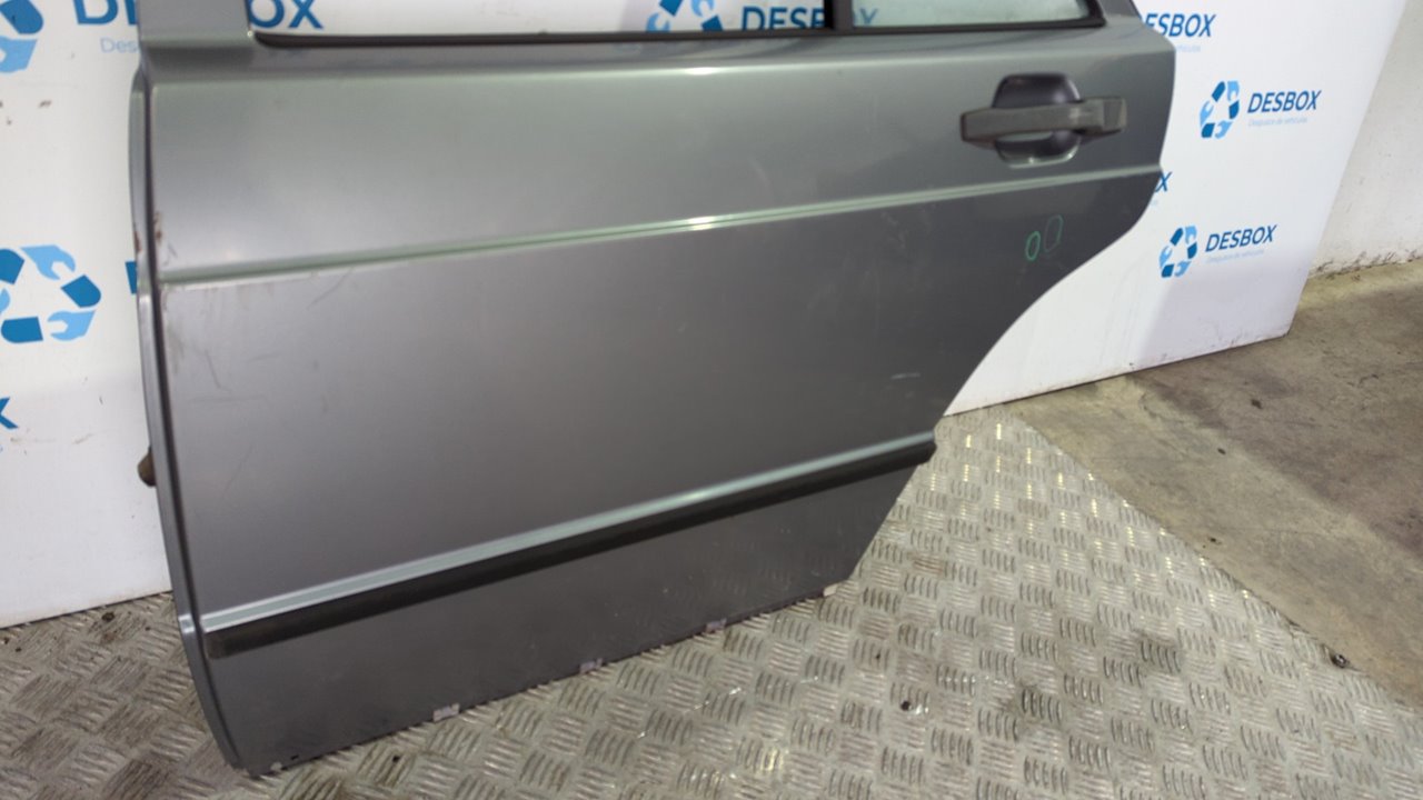 PUERTA TRASERA IZQUIERDA MERCEDES-BENZ CLASE C (W201) - vista 8