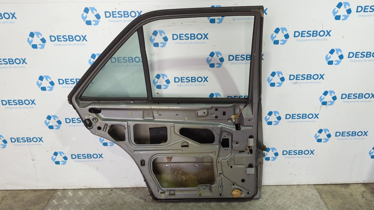 PUERTA TRASERA IZQUIERDA MERCEDES-BENZ CLASE C (W201) - vista 3