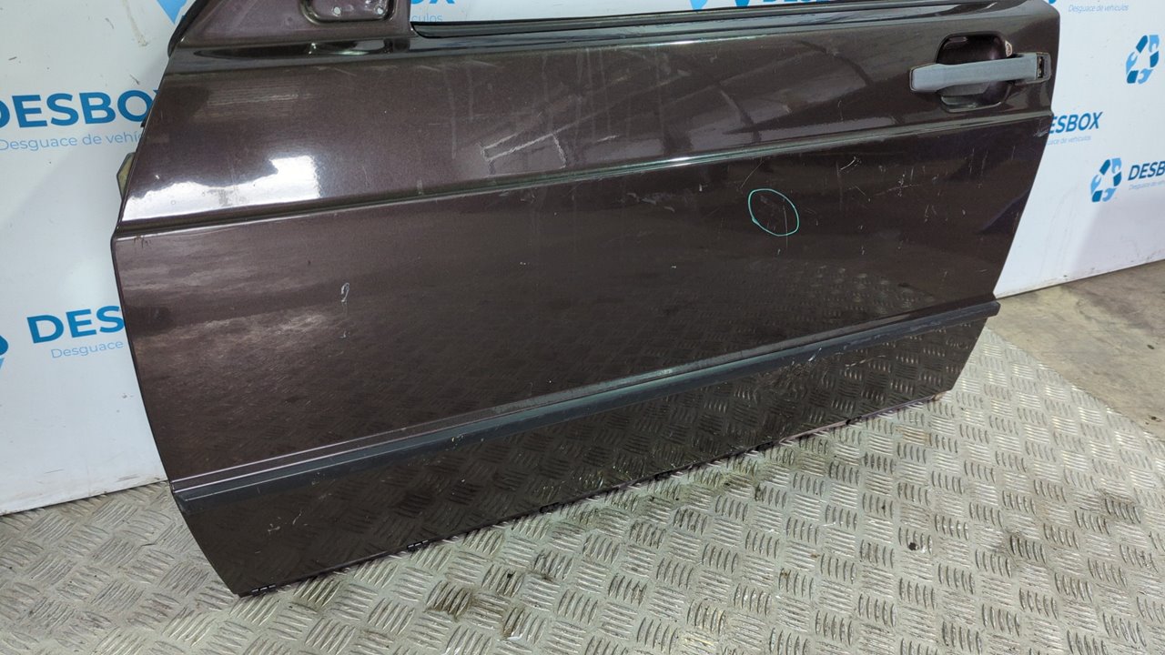 PUERTA DELANTERA IZQUIERDA MERCEDES CLASE C (W201) - vista 3