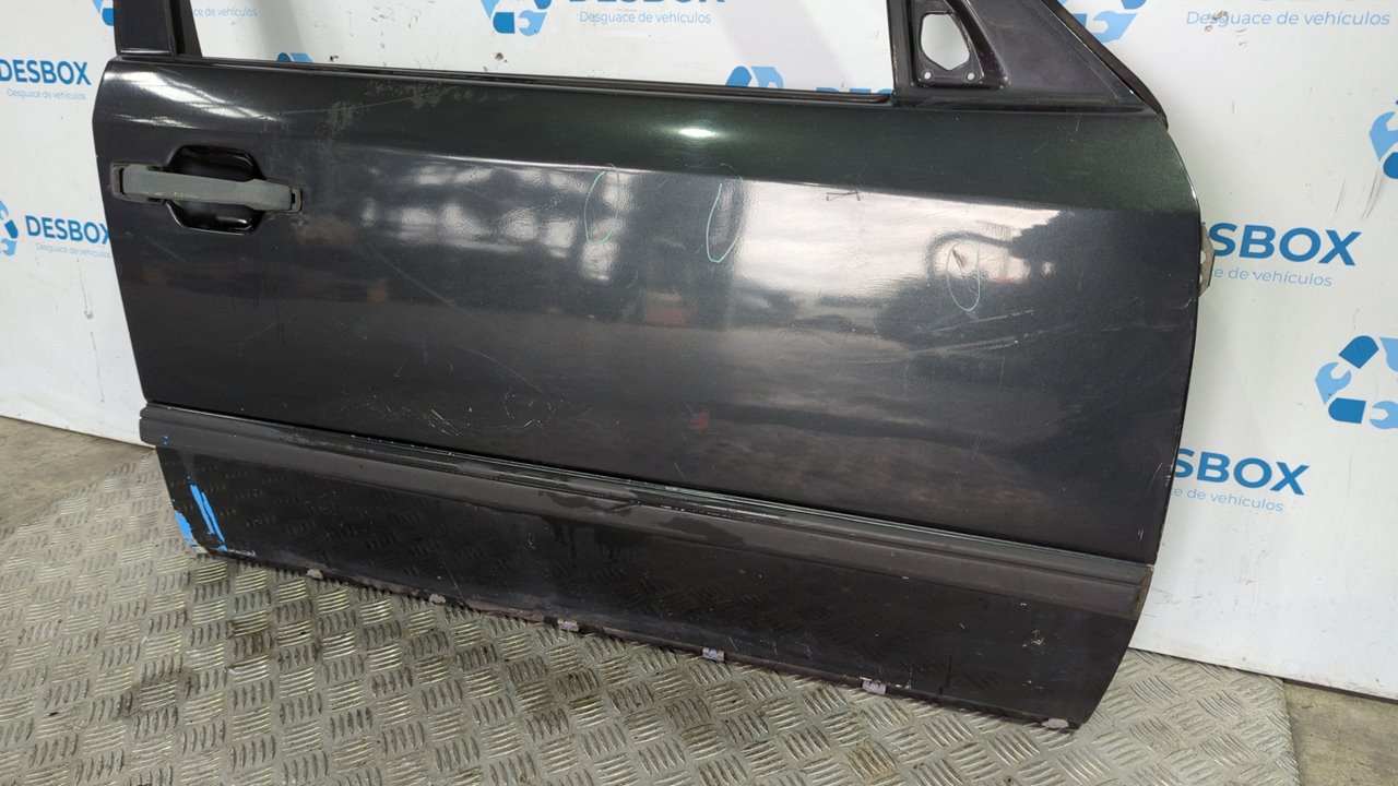 PUERTA DELANTERA DERECHA MERCEDES CLASE C (W201) - vista 2