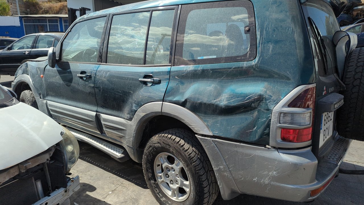 FARO DERECHO MITSUBISHI MONTERO (V80/V90) - vista 9