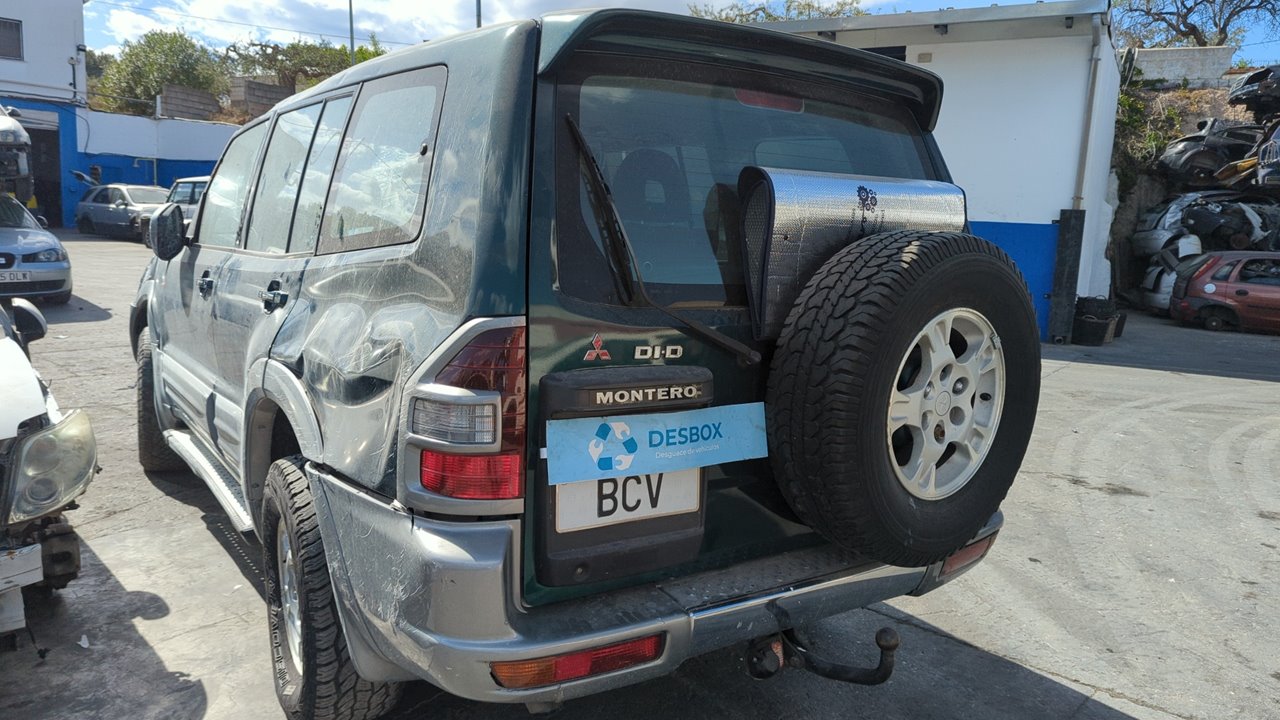 FARO DERECHO MITSUBISHI MONTERO (V80/V90) - vista 3