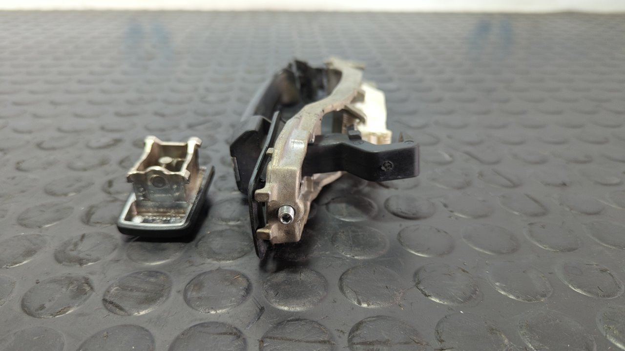 MANETA TRASERA DERECHA MERCEDES CLASE E (W124) - vista 2