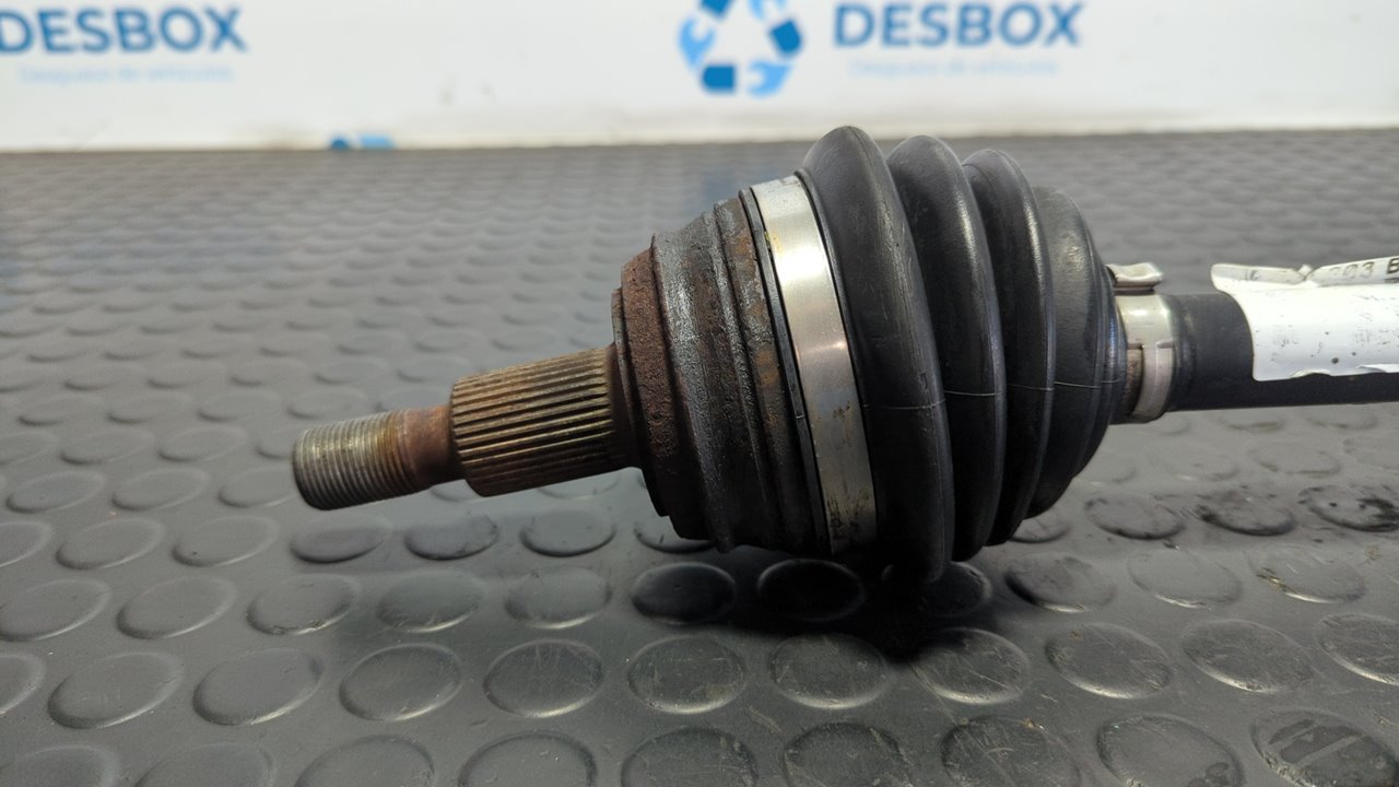 TRANSMISION TRASERA IZQUIERDA VOLKSWAGEN GOLF IV BERLINA (1J1) - vista 2