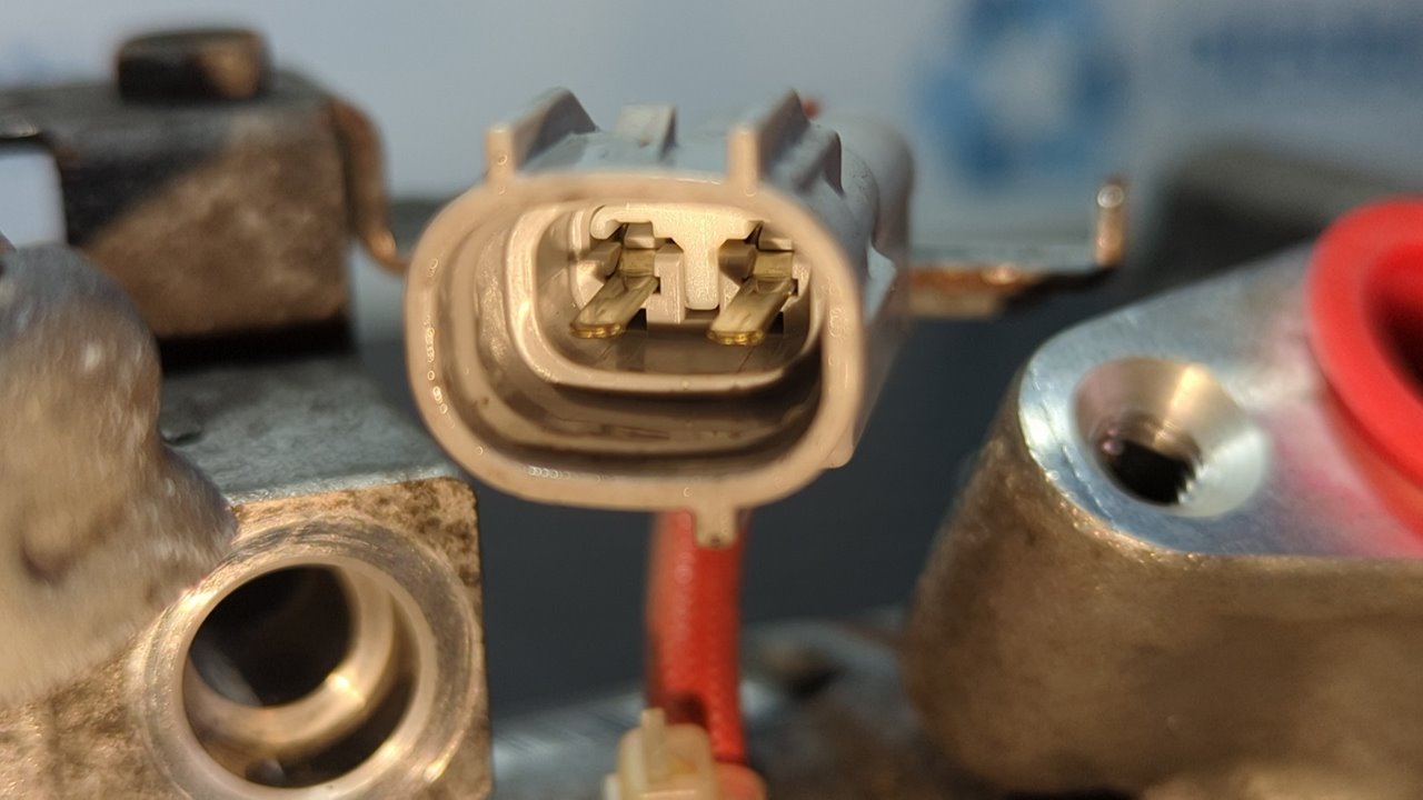 COMPRESOR AIRE ACONDICIONADO TOYOTA AURIS - vista 3