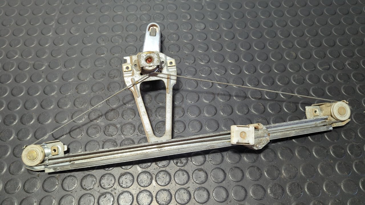 ELEVALUNAS TRASERO DERECHO MERCEDES CLASE E (W124) - vista 2