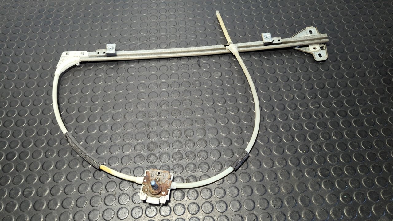 ELEVALUNAS DELANTERO DERECHO RENAULT MASTER DESDE