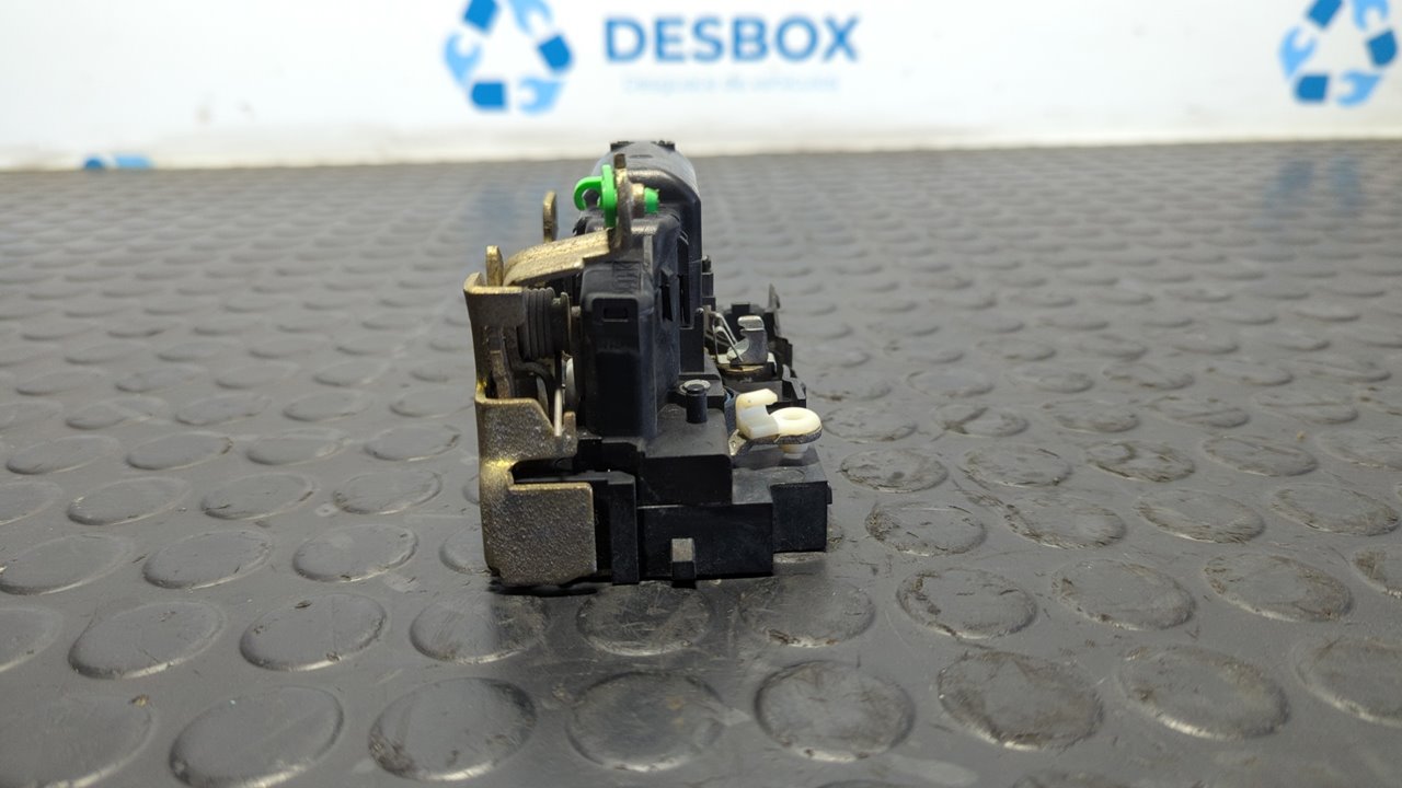 CERRADURA PUERTA DELANTERA DERECHA RENAULT MASTER COMBI - vista 3