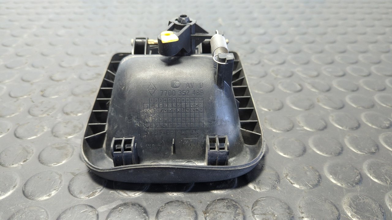 MANETA DELANTERA DERECHA RENAULT MASTER DESDE - vista 4