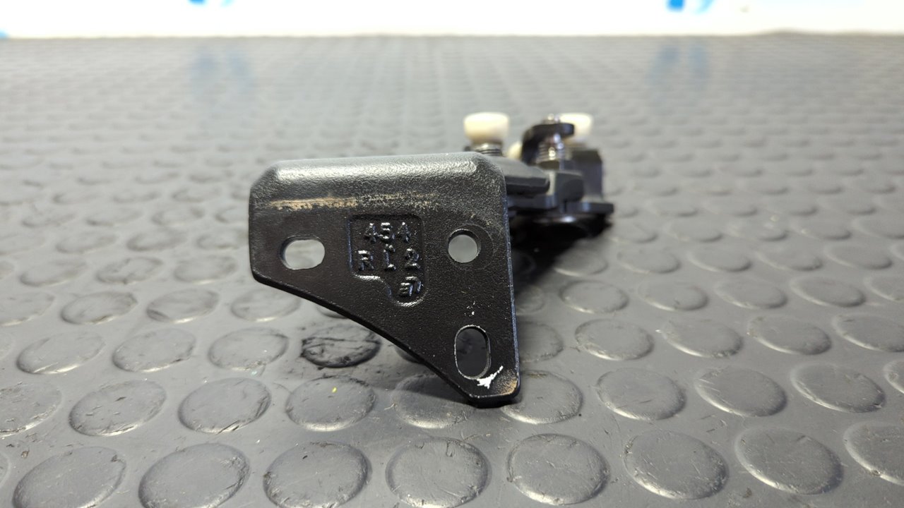 SOPORTE GUIA PATIN SUPERIOR FIAT DUCATO CHASIS CABINA 33 (290) - vista 3