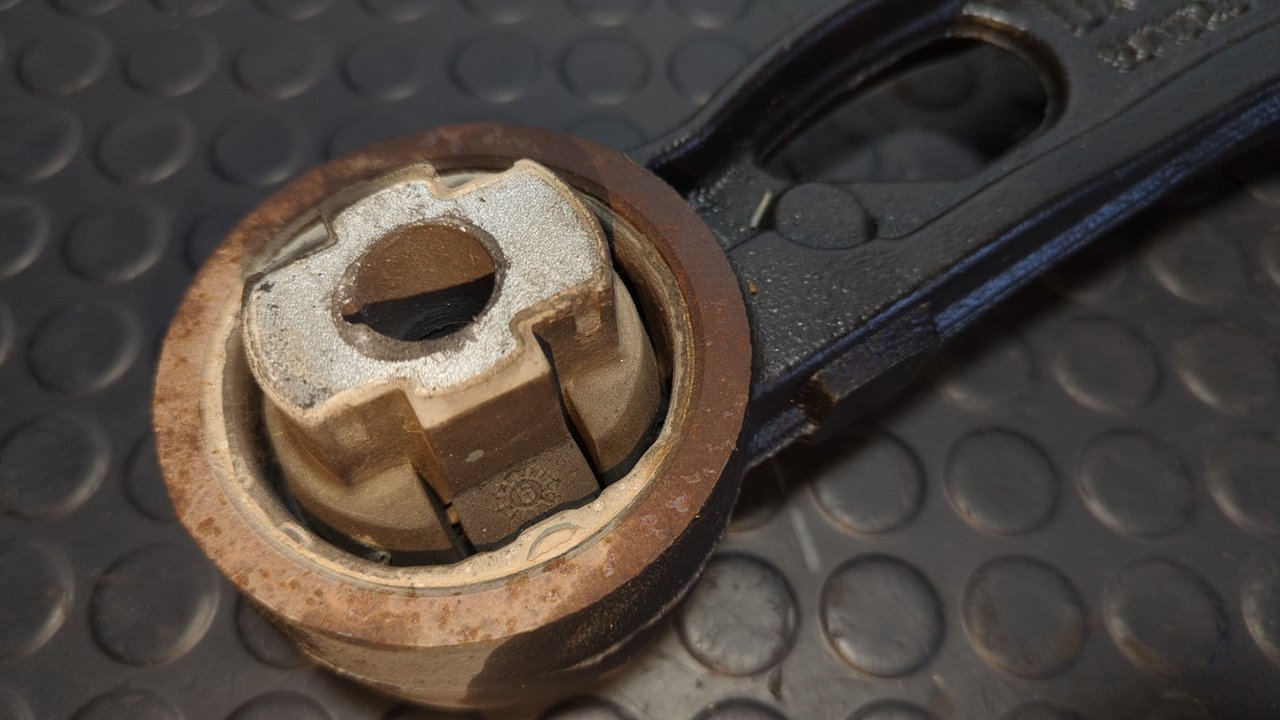 BRAZO DERECHO INFERIOR DELANTERO FIAT DUCATO CHASIS CABINA 33 (290) - vista 8