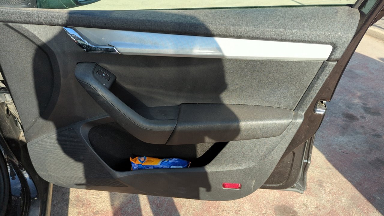 PUERTA TRASERA IZQUIERDA SKODA OCTAVIA BERLINA (1Z3) - vista 16