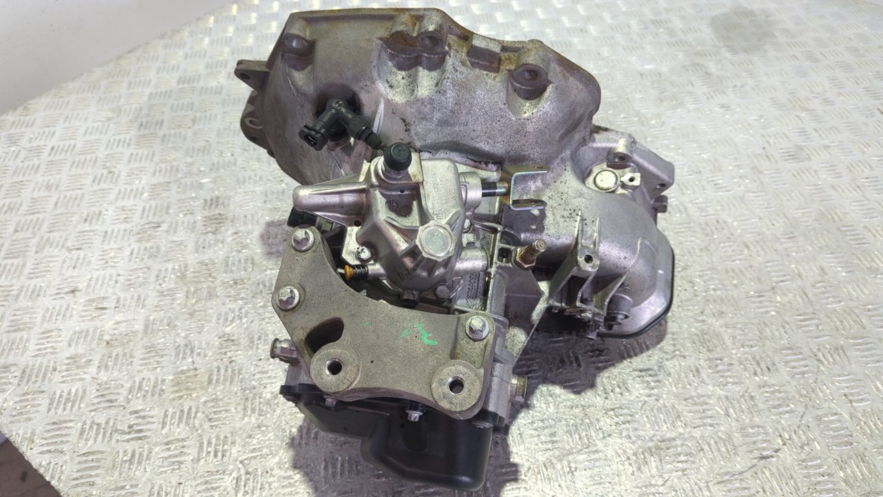 CAJA CAMBIOS OPEL CORSA D - vista 3