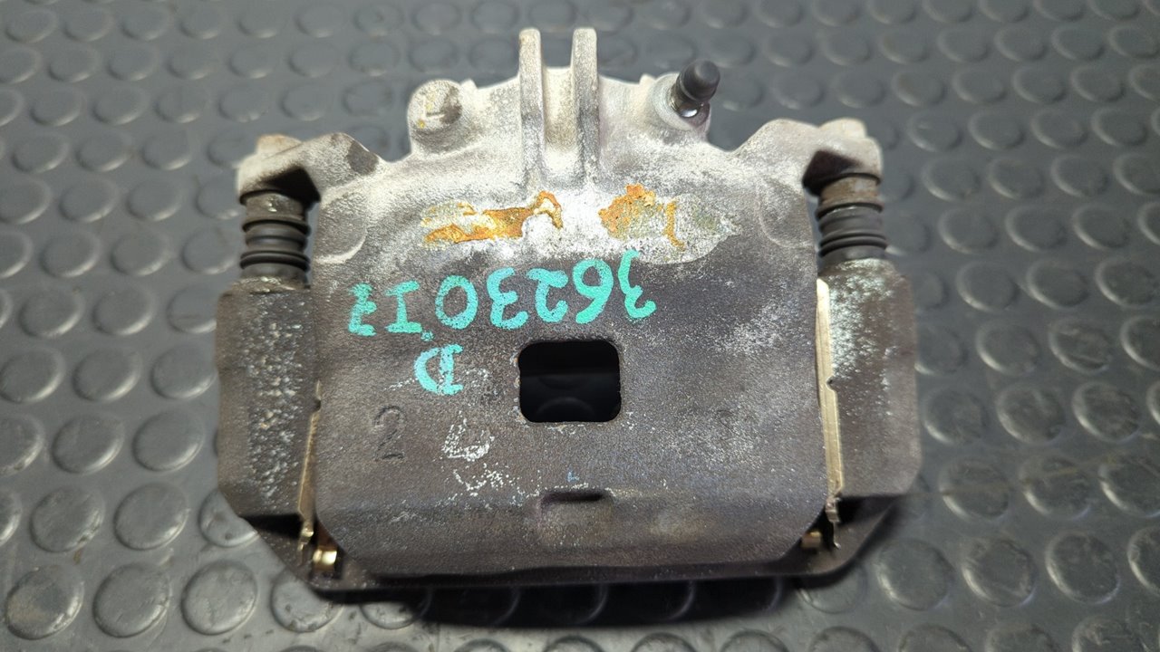 PINZA DE FRENO DELANTERA IZQUIERDA NISSAN NV 200 (M20)