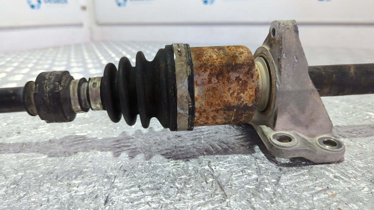 TRANSMISION DELANTERA DERECHA NISSAN NV 200 (M20) - vista 2