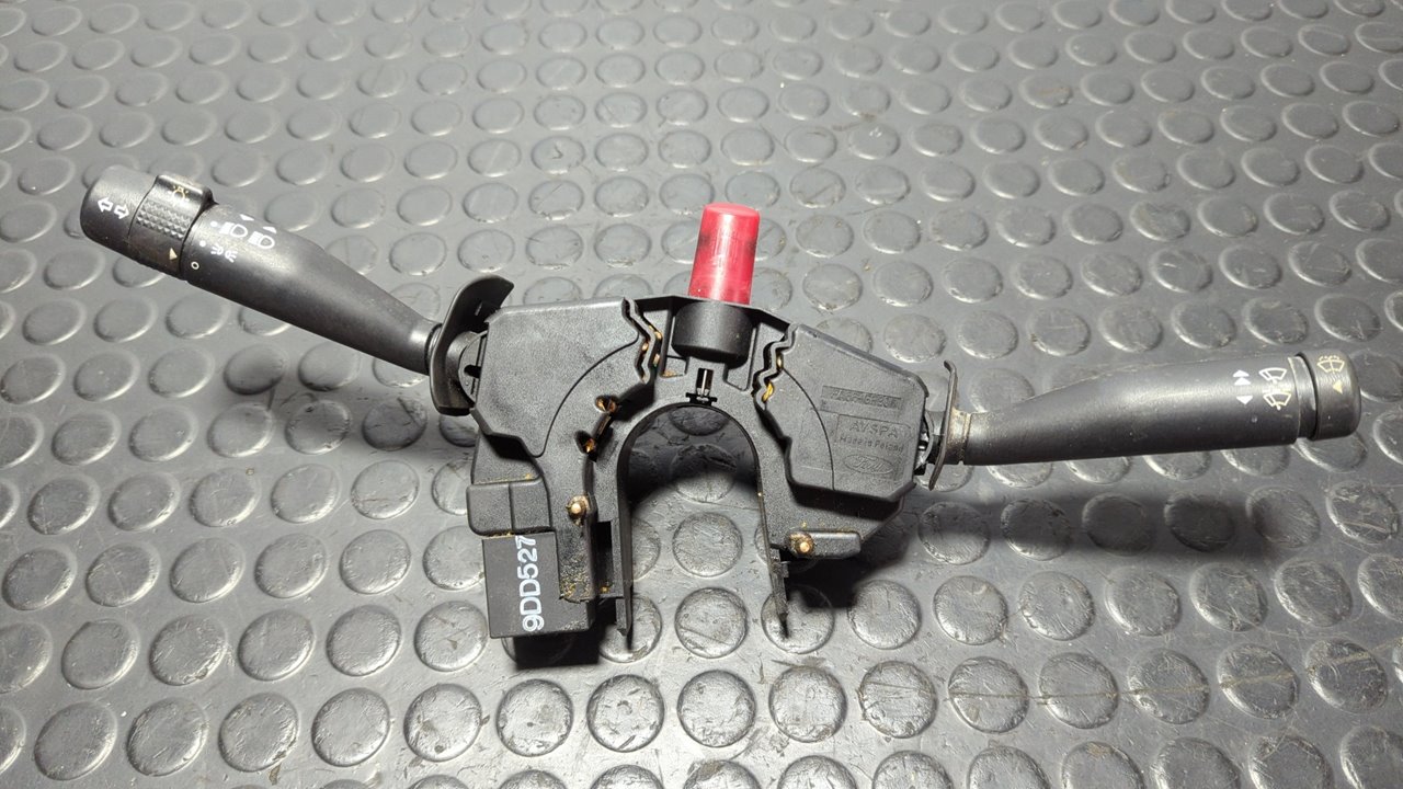 MANDO MULTIFUNCION FORD FIESTA COURIER