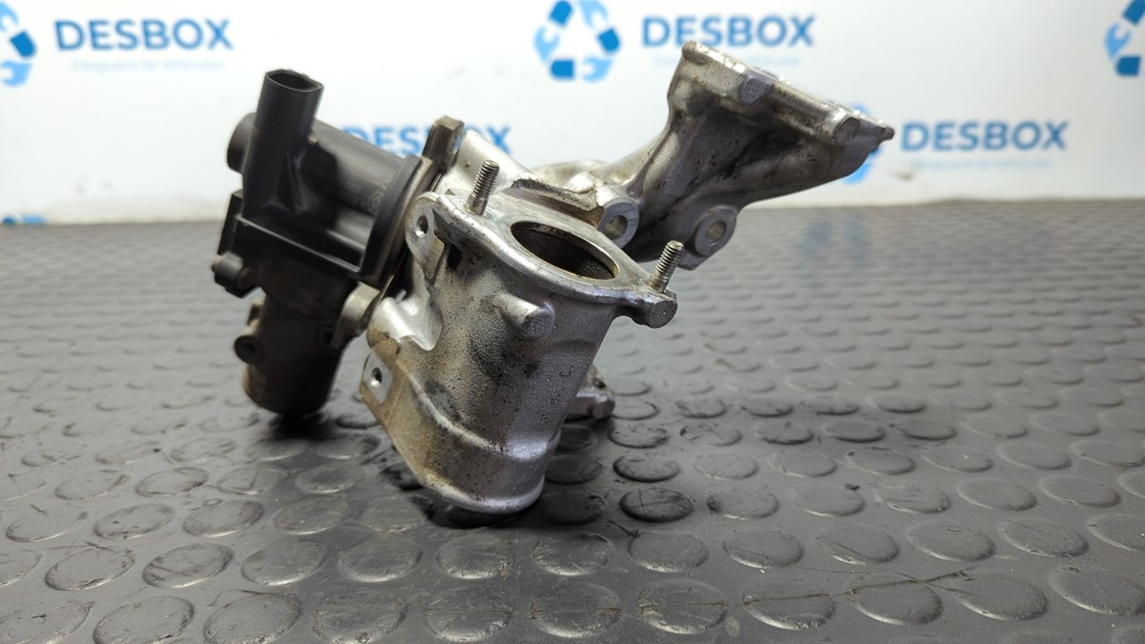 VALVULA EGR NISSAN NV 200 (M20) - vista 5