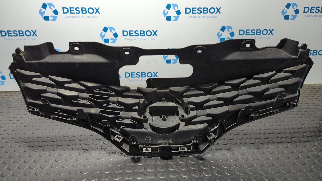 REJILLA DELANTERA NISSAN NV 200 (M20) - vista 3