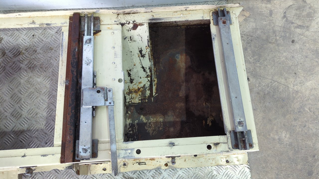 NO IDENTIFICADO LAND ROVER SANTANA - vista 3