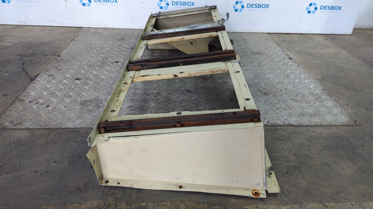 NO IDENTIFICADO LAND ROVER SANTANA - vista 4