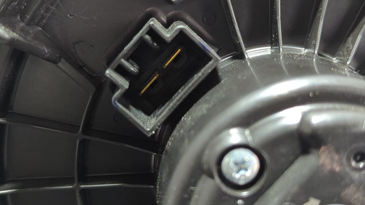 MOTOR CALEFACCION FORD MONDEO LIM. - vista 4