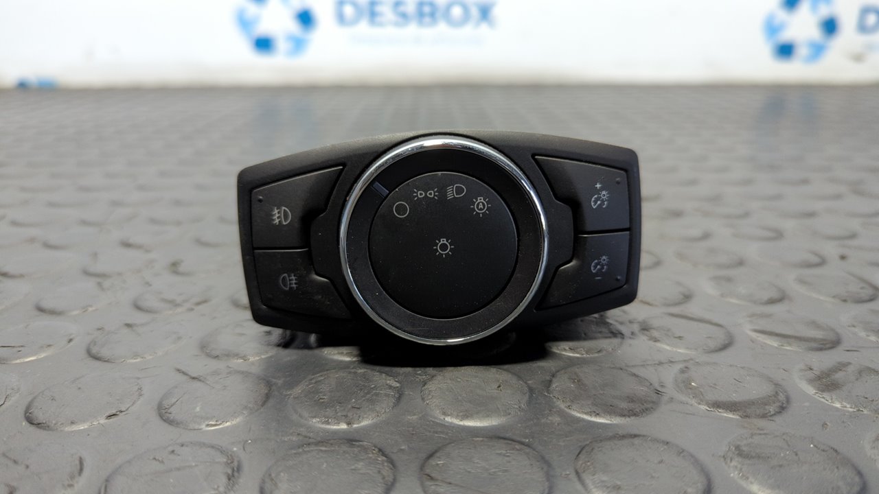 MANDO LUCES FORD MONDEO LIM.