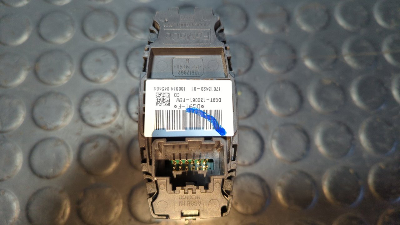 MANDO LUCES FORD MONDEO LIM. - vista 4