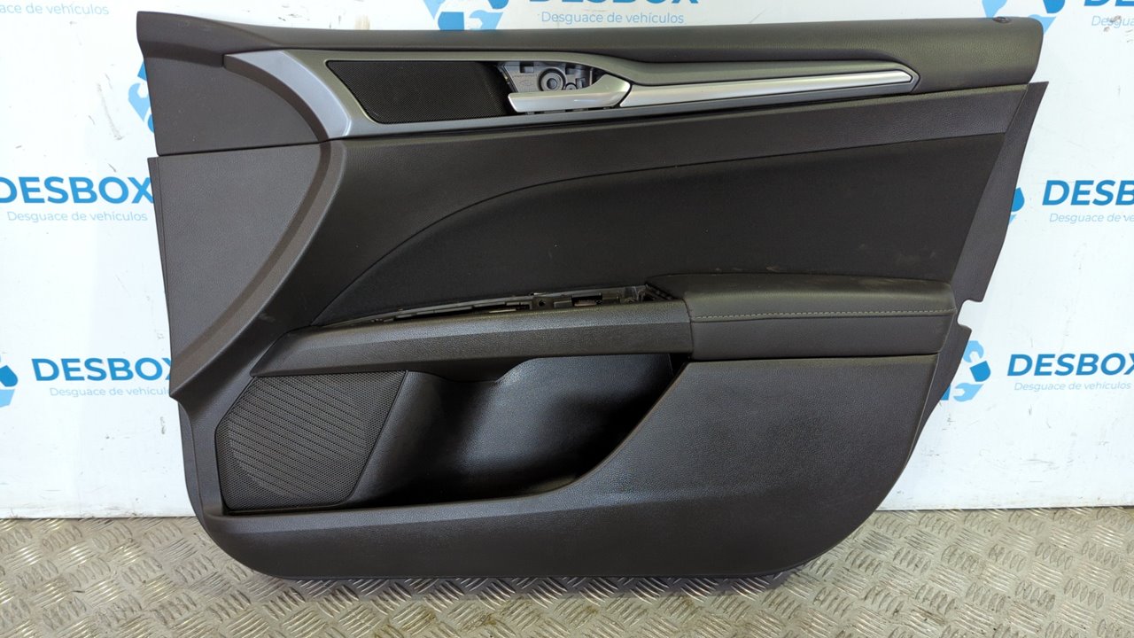 GUARNECIDO PUERTA DELANTERA DERECHA FORD MONDEO LIM.