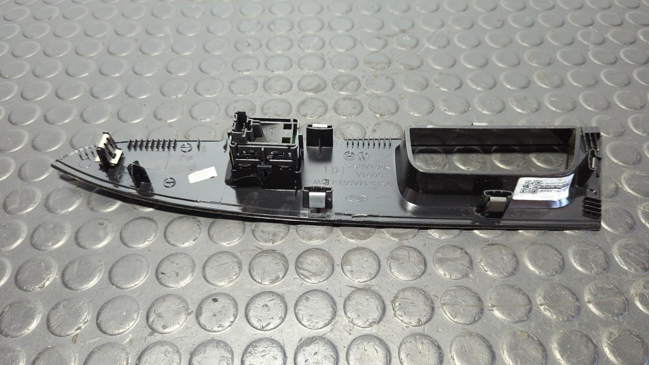 MANDO ELEVALUNAS DELANTERO DERECHO FORD MONDEO LIM. - vista 2