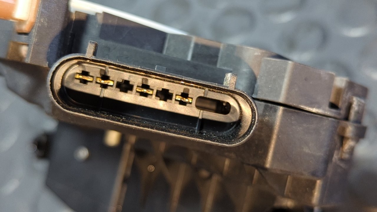 CERRADURA PUERTA DELANTERA DERECHA FORD MONDEO LIM. - vista 4