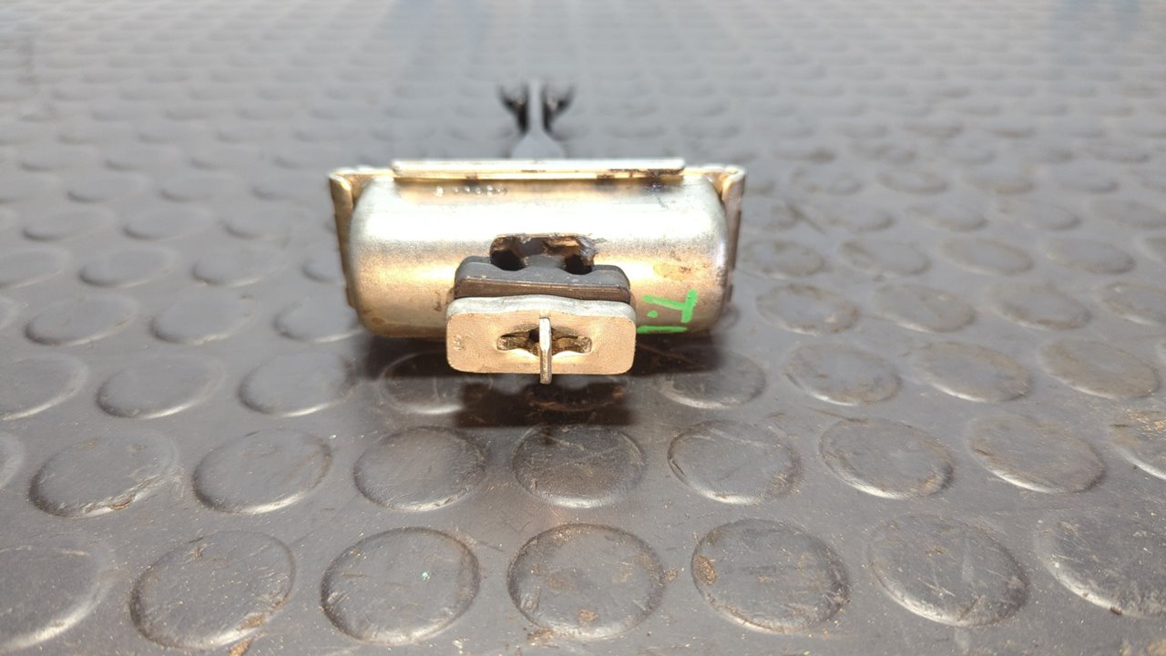 RETENEDOR PUERTA DERECHA FORD MONDEO LIM. - vista 2