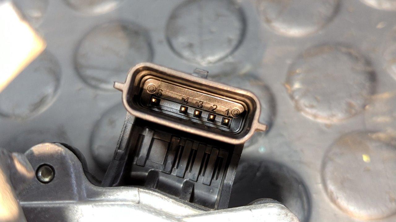 CAJA MARIPOSA DACIA SANDERO - vista 3