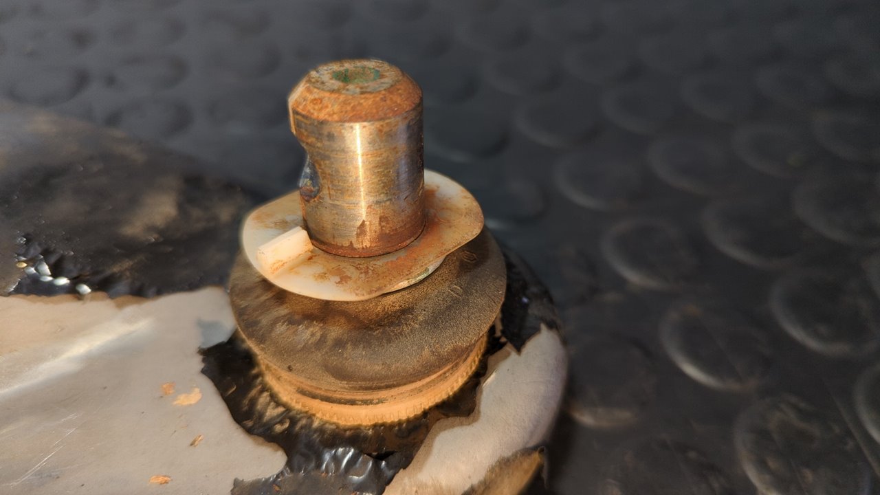 BRAZO IZQUIERDO INFERIOR DELANTERO DACIA SANDERO - vista 4