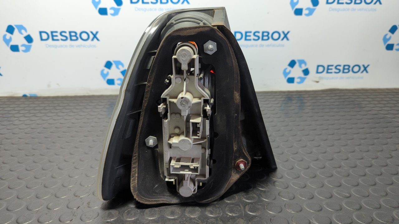 PILOTO TRASERO DERECHO BMW SERIE 3 COMPACT (E46) - vista 4