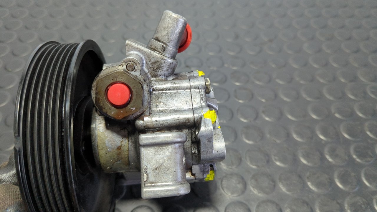 BOMBA DIRECCION MERCEDES-BENZ CLASE C (W203) BERLINA - vista 6