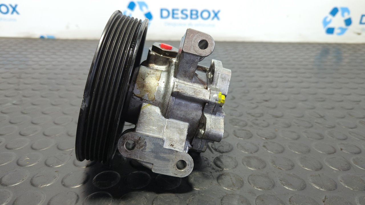 BOMBA DIRECCION MERCEDES-BENZ CLASE C (W203) BERLINA - vista 4