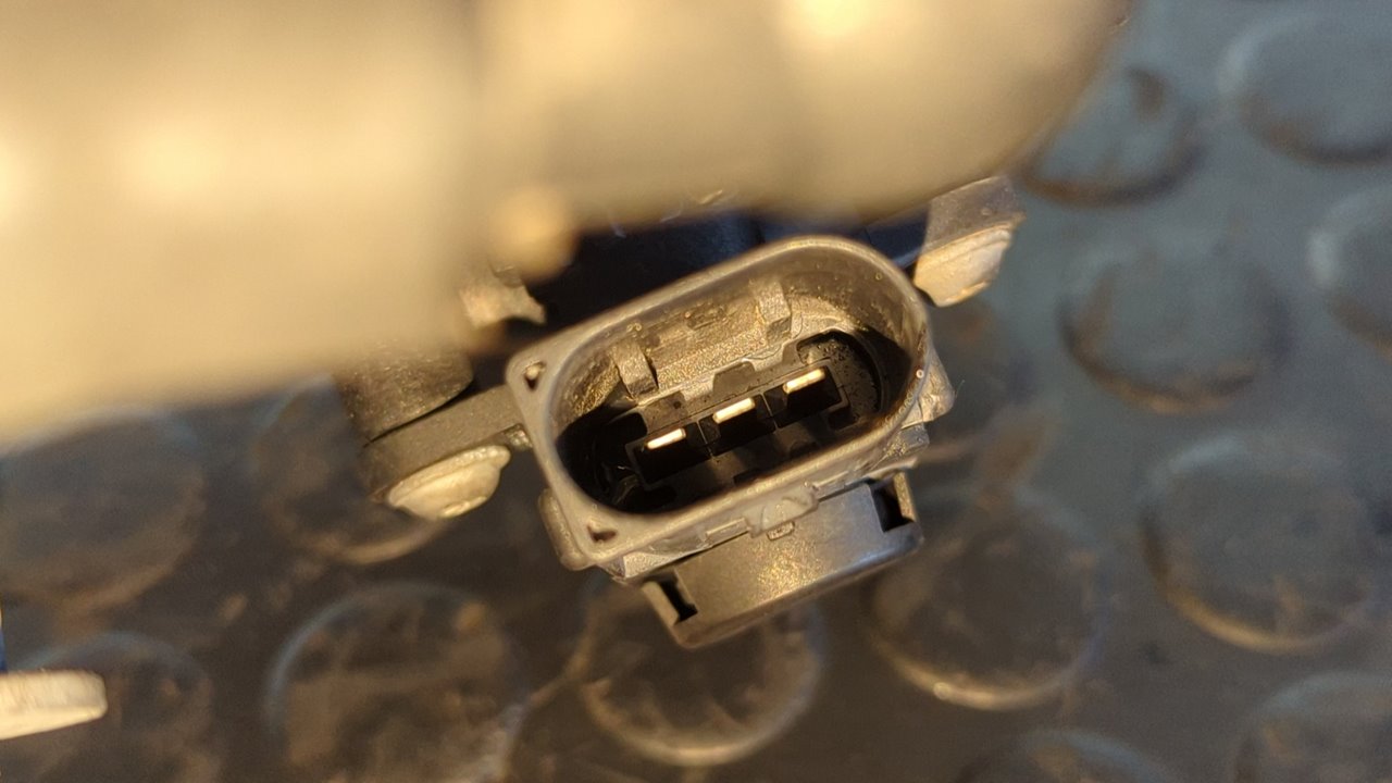 COLECTOR ADMISION BMW SERIE 3 COMPACT (E46) - vista 6