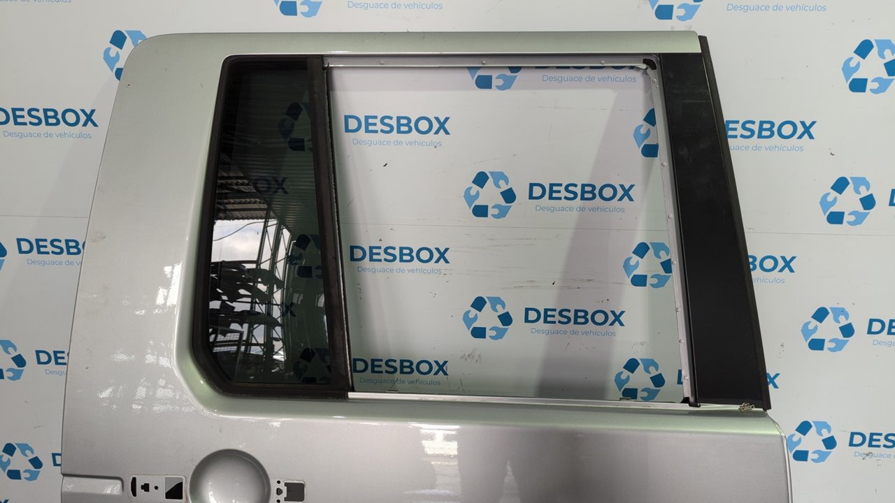 PUERTA TRASERA DERECHA LAND ROVER DISCOVERY - vista 2