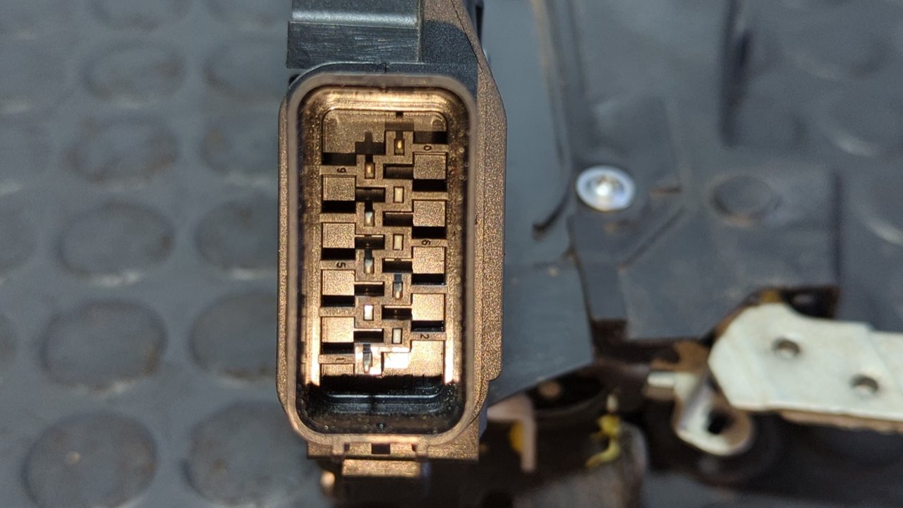 CERRADURA PUERTA DELANTERA IZQUIERDA FORD MONDEO BER. (CA2) - vista 4