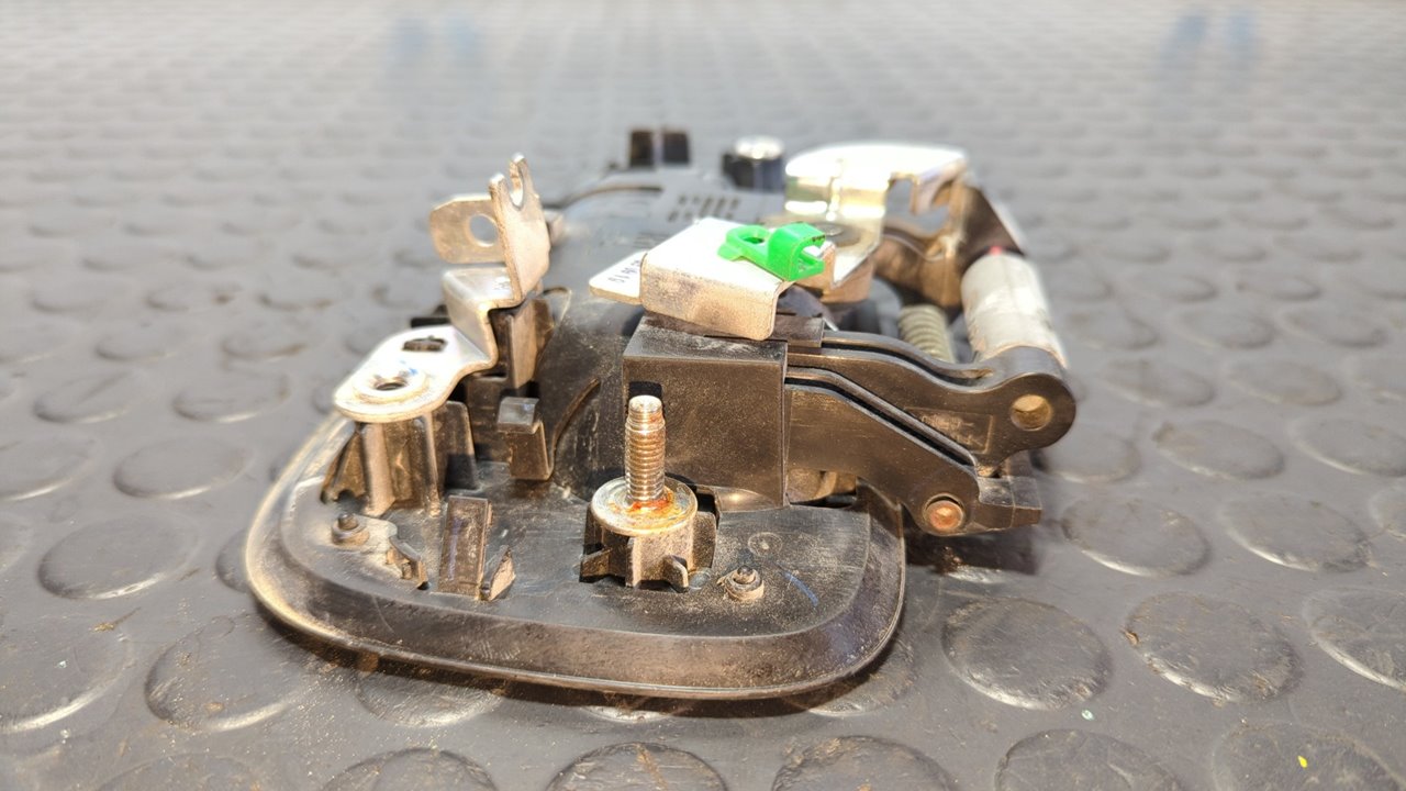 MANETA DELANTERA DERECHA NISSAN NV 200 (M20) - vista 4