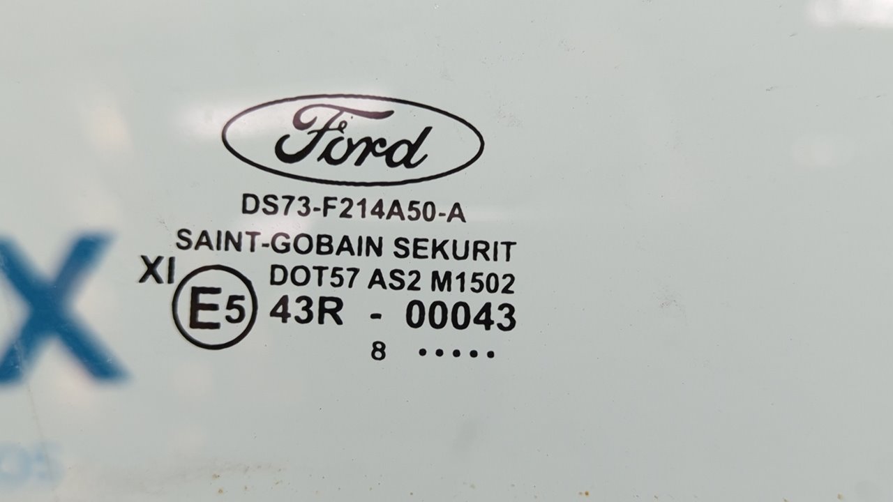 LUNA DELANTERA DERECHA FORD MONDEO LIM. - vista 2