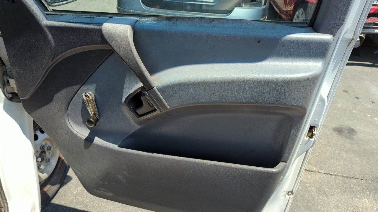 REJILLA DELANTERA MERCEDES-BENZ VITO (W638) CAJA CERRADA - vista 5