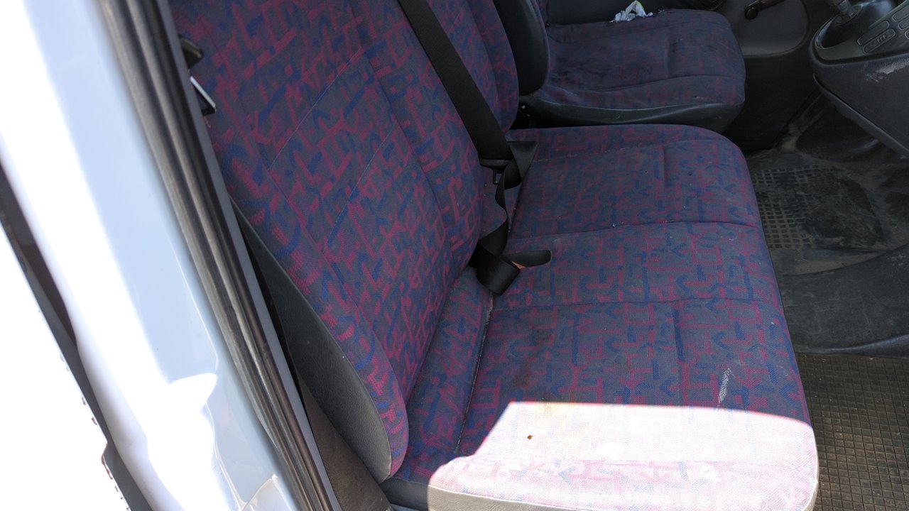 REJILLA DELANTERA MERCEDES-BENZ VITO (W638) CAJA CERRADA - vista 16