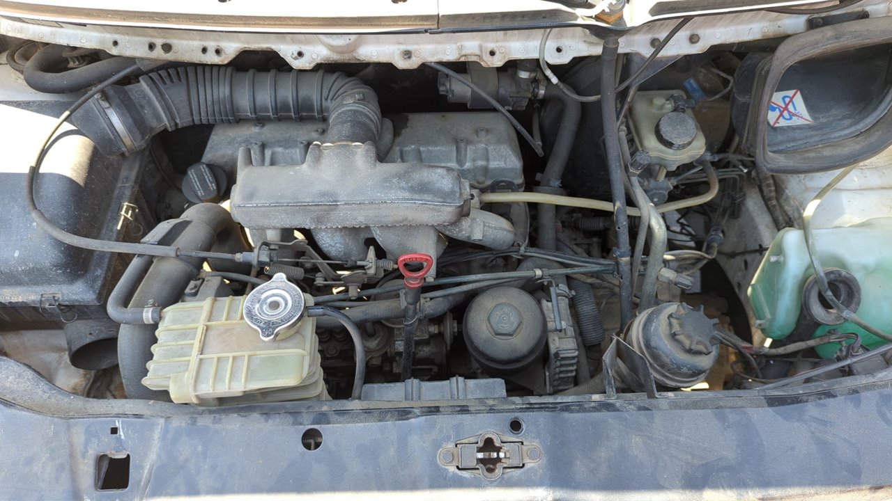 REJILLA DELANTERA MERCEDES-BENZ VITO (W638) CAJA CERRADA - vista 2