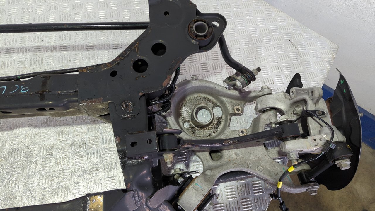 PUENTE TRASERO FORD MONDEO LIM. - vista 4