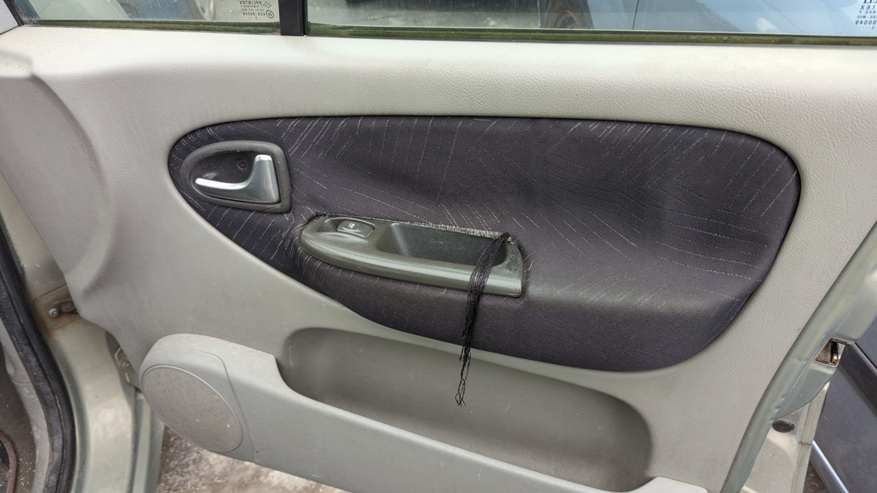 CINTURON TRASERO IZQUIERDO RENAULT MEGANE I SCENIC (JA0) - vista 6