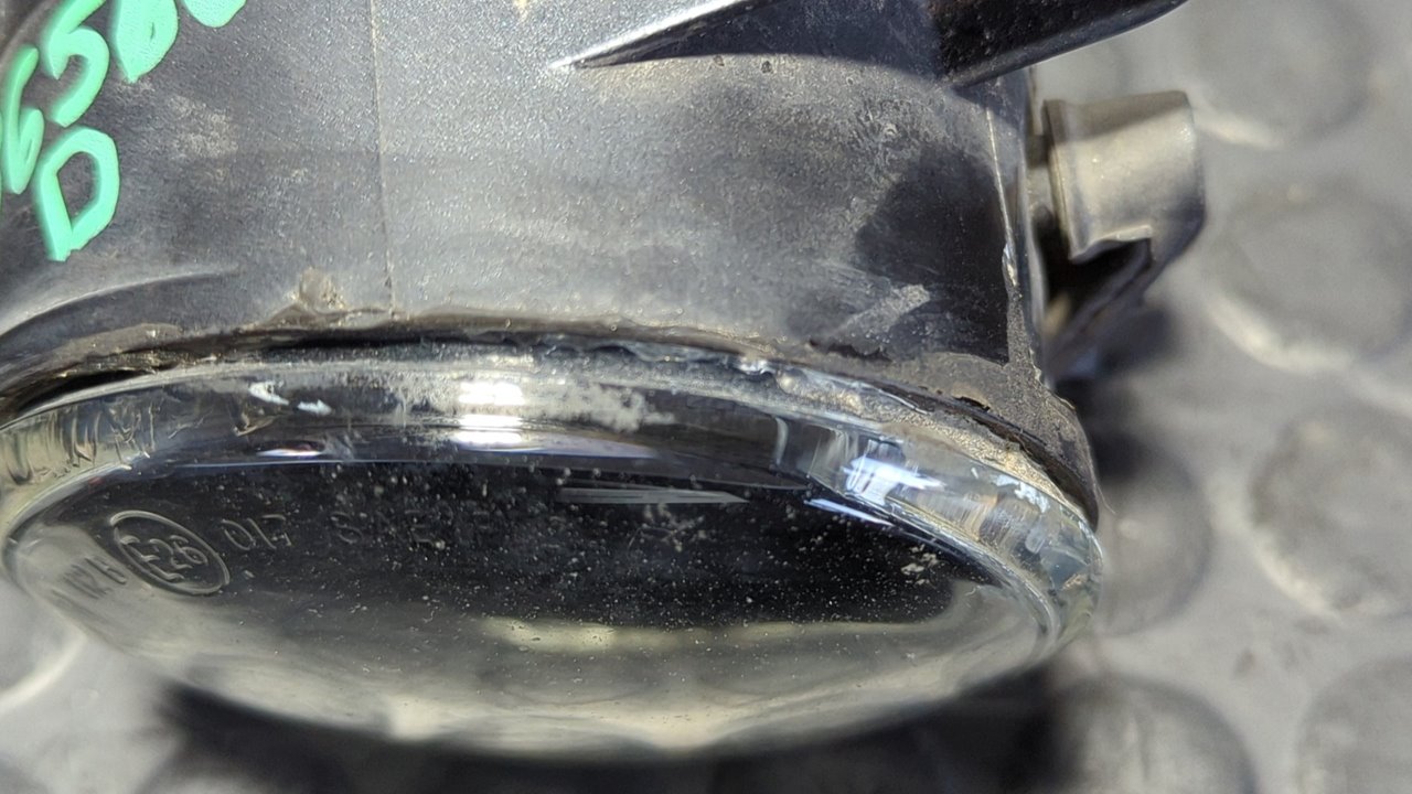 FARO ANTINIEBLA DERECHO VOLKSWAGEN GOLF V BERLINA (1K1) - vista 3